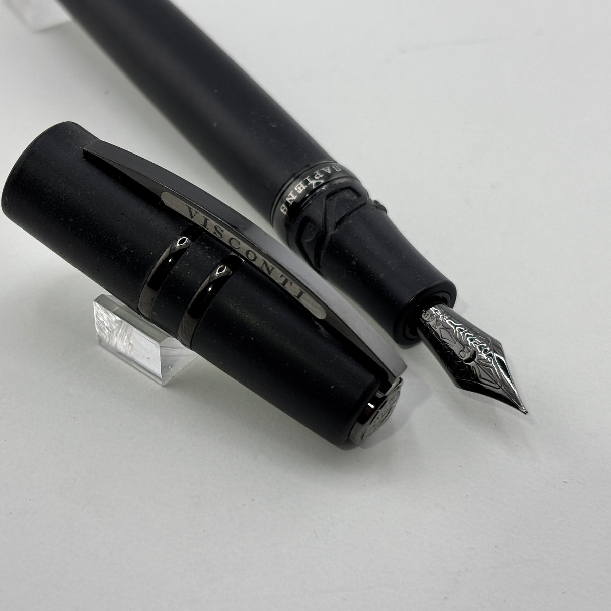 Visconti Homo Sapiens Dark Age Mid-Size Fountain Pen - Flexible Fine 23K Palladium Nib