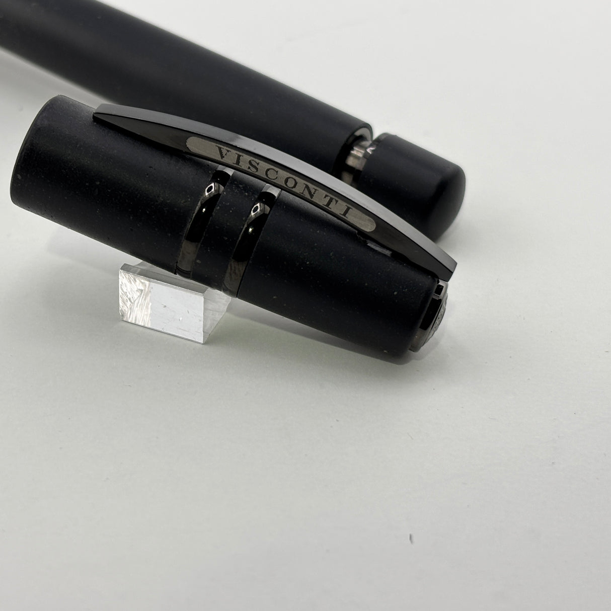 Visconti Homo Sapiens Dark Age Mid-Size Fountain Pen - Flexible Fine 23K Palladium Nib