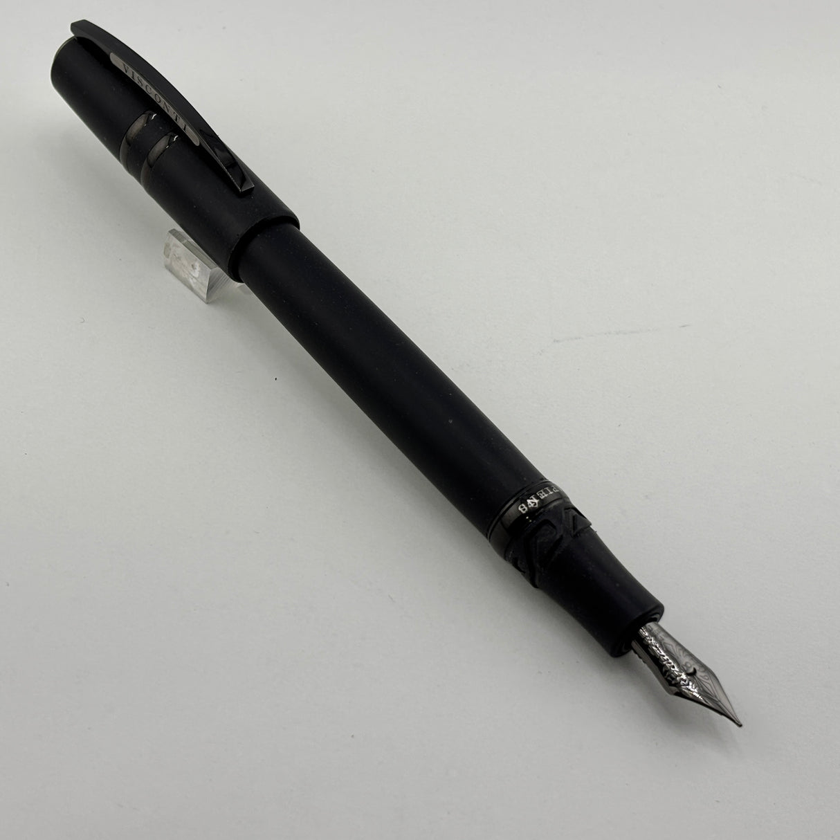 Visconti Homo Sapiens Dark Age Mid-Size Fountain Pen - Flexible Fine 23K Palladium Nib