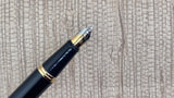 Sheaffer 300 Glossy Black with Gold-Tone Trim - Fountain Pen