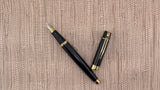 Sheaffer 300 Glossy Black with Gold-Tone Trim - Fountain Pen