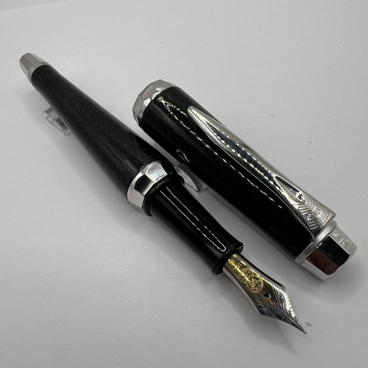 Platinum 90th Anniversary Carbon Fiber 25G Limited Edition Fountain Pen  - Fine 18kt Gold Nib