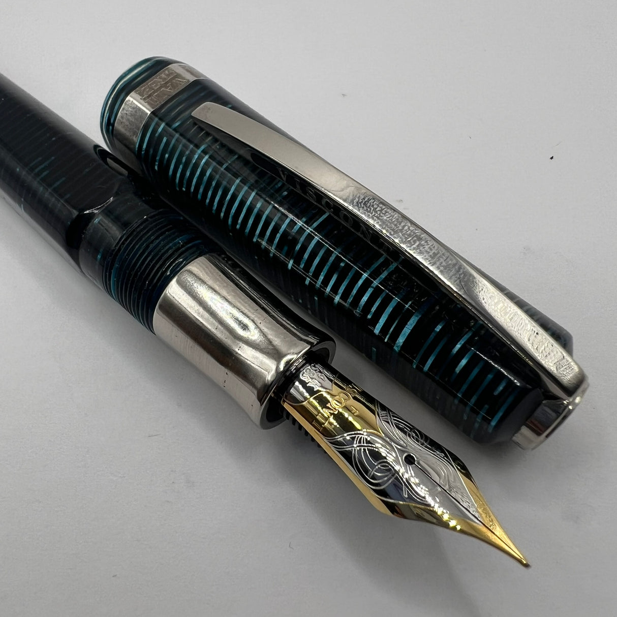 Visconti Wall Street Glittering Blue Celluloid Fountain Pen  - Fine 14kt Gold Nib