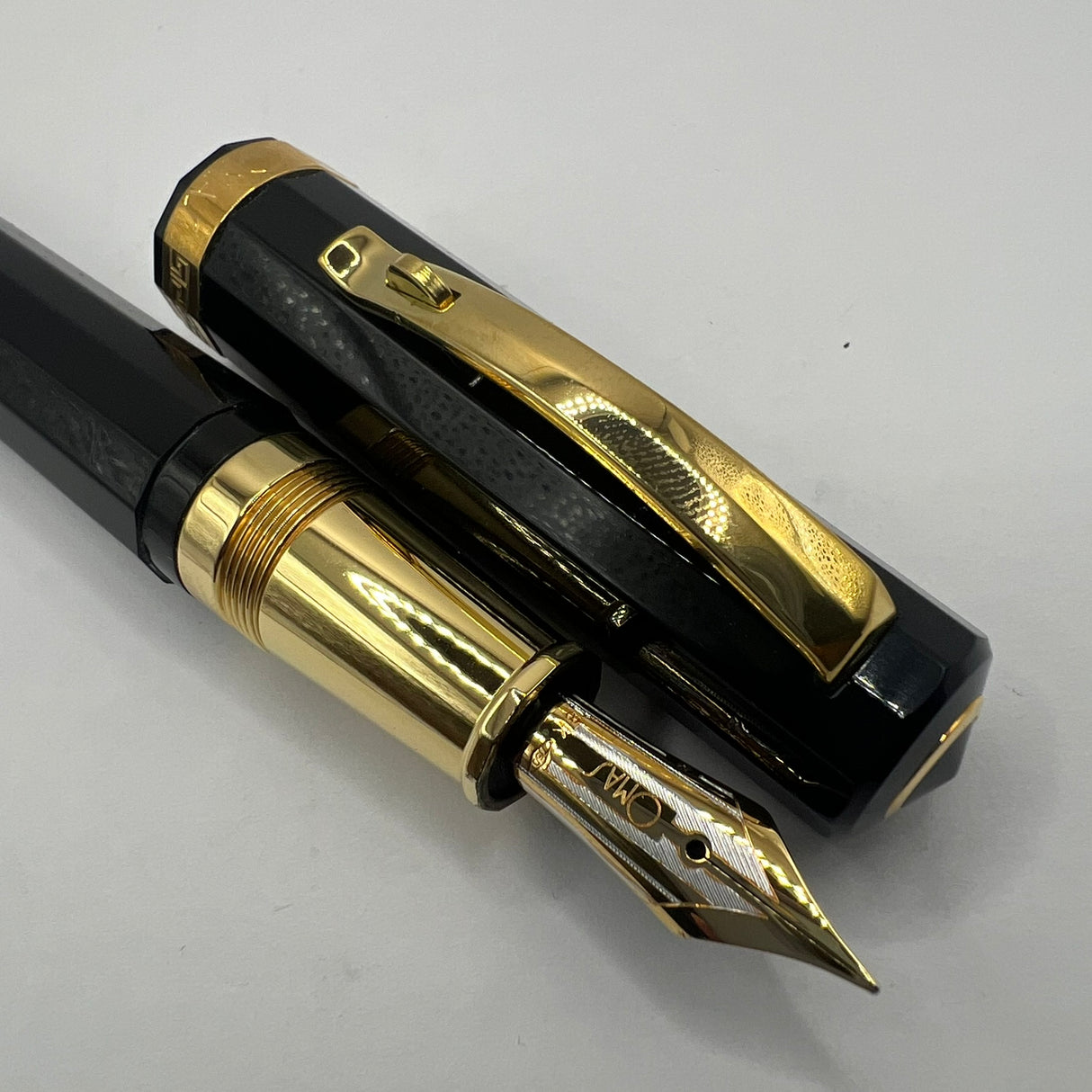 OMAS Arte Italiana Oversized Black Paragon Fountain Pen - Medium 18kt Gold Nib