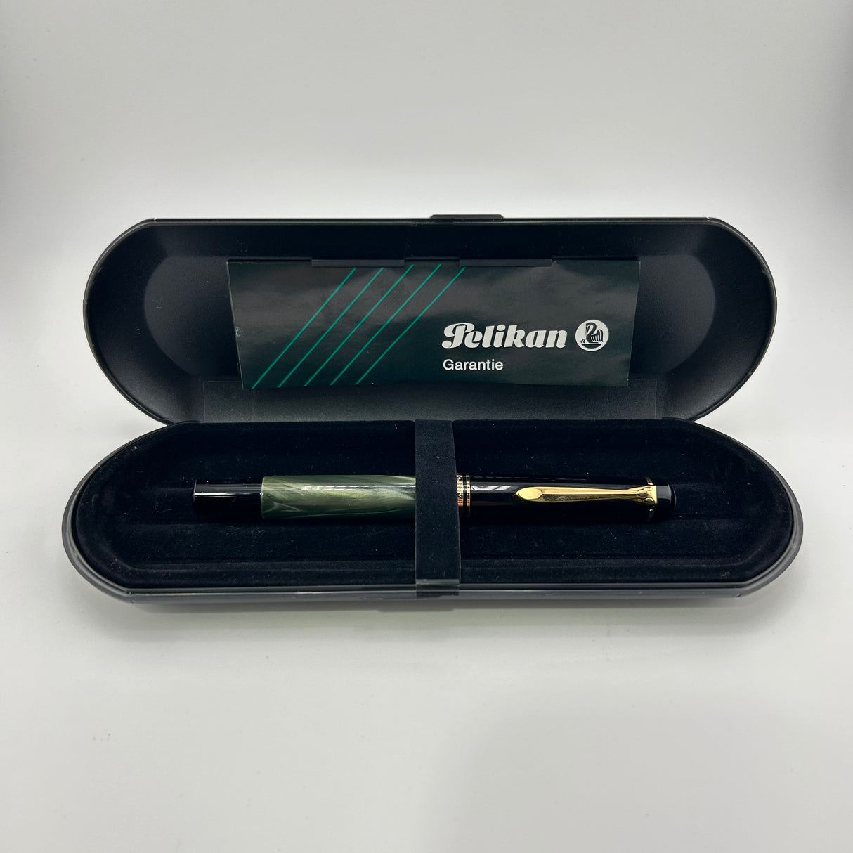 Pelikan R200 Green Marble " Old Style " - Roller Ball