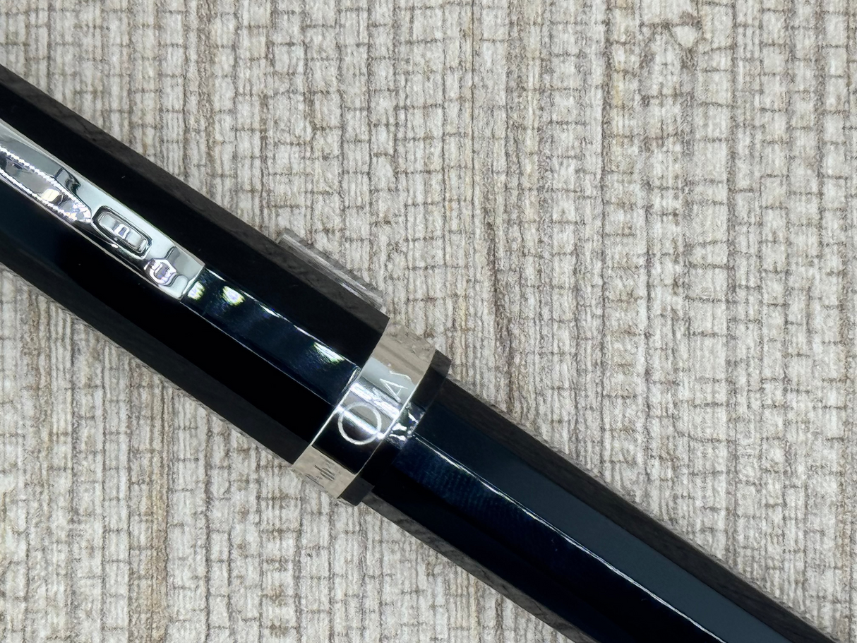 Jimmy's Pick - Omas Arte Italiana Black Faceted - Rollerball Pen