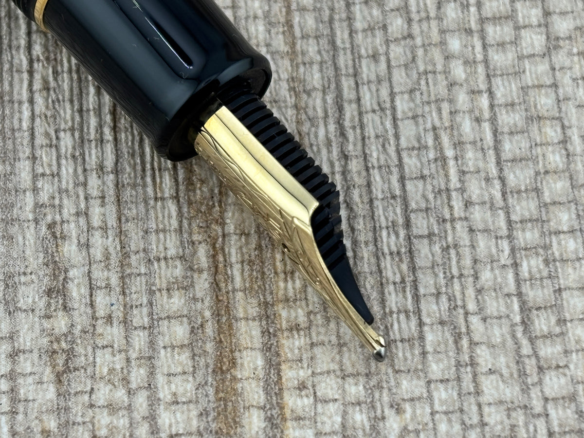 Sailor King of Pen 21K Gold Nib Naginata Togi Cross Point Black Hard Rubber (Ebonite) Fountain Pen