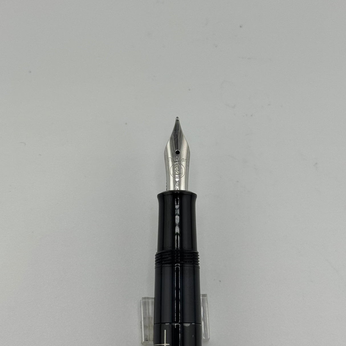 Pelikan M215 Black Rectangles engraved Black lacquer - Fountain