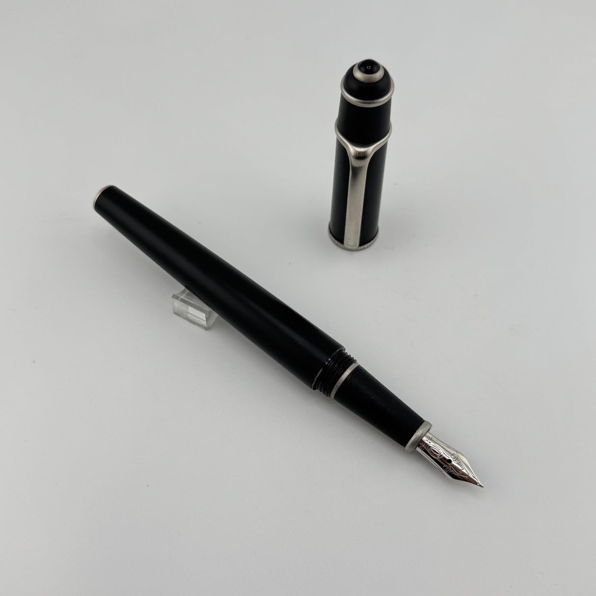 Cartier Diabolo Largest size Black matte Lacquer Silver Matte trim  - Fountain Pen