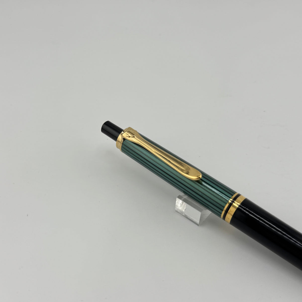 Pelikan K400 Green stripes - Ball Pen