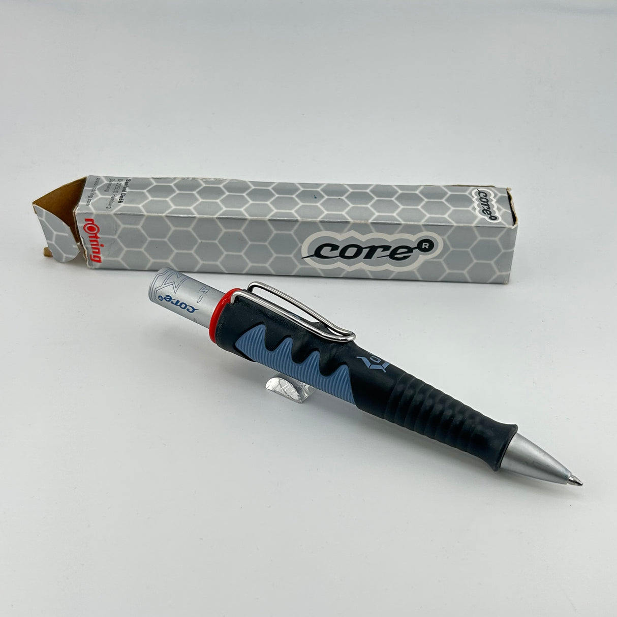 Jimmy's pick - Rotring Core Black/Blue - Ball Pen