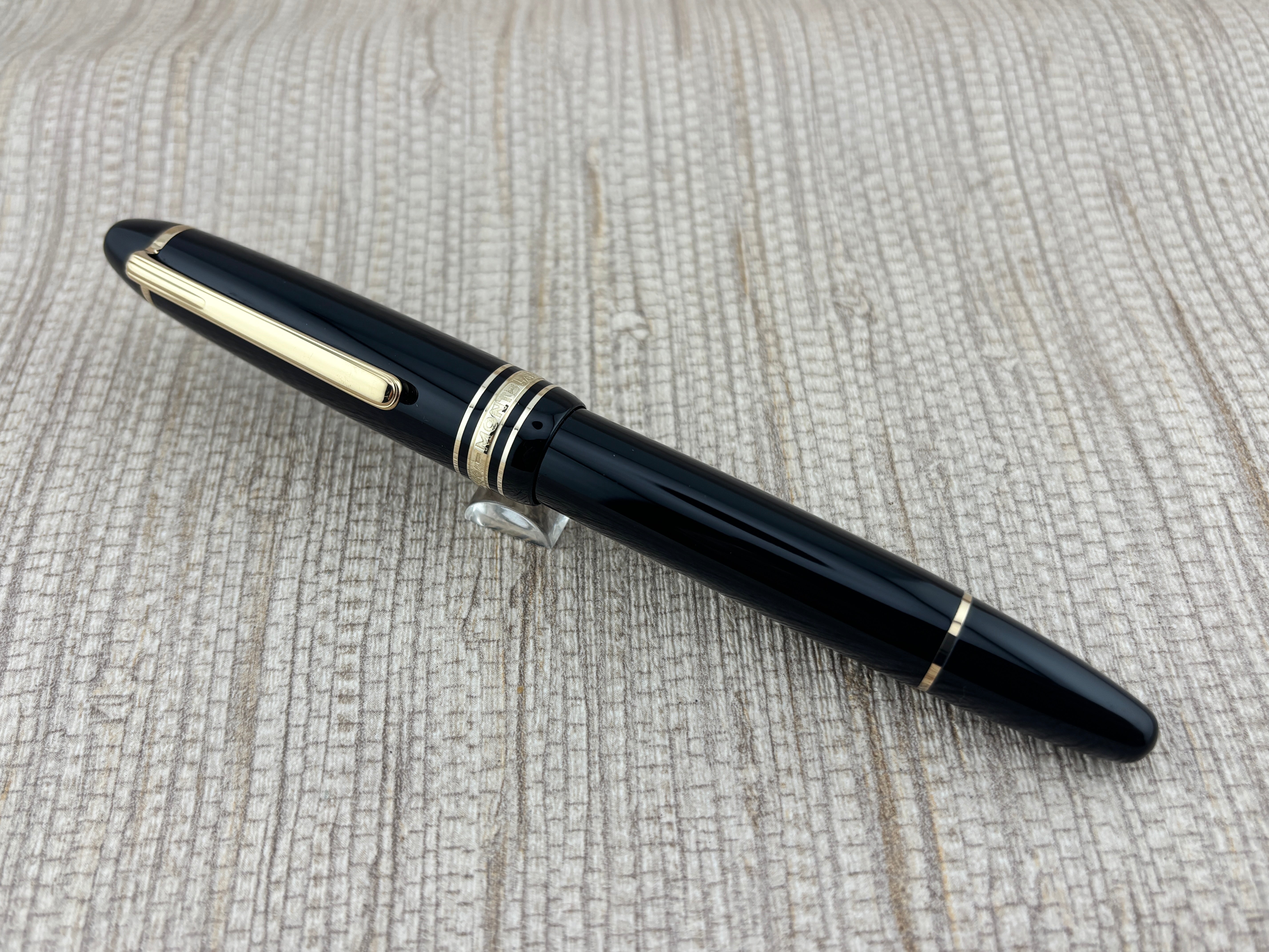 Montblanc Meisterstuck 146 Black 1980's Fountain Pen - Medium 14kt