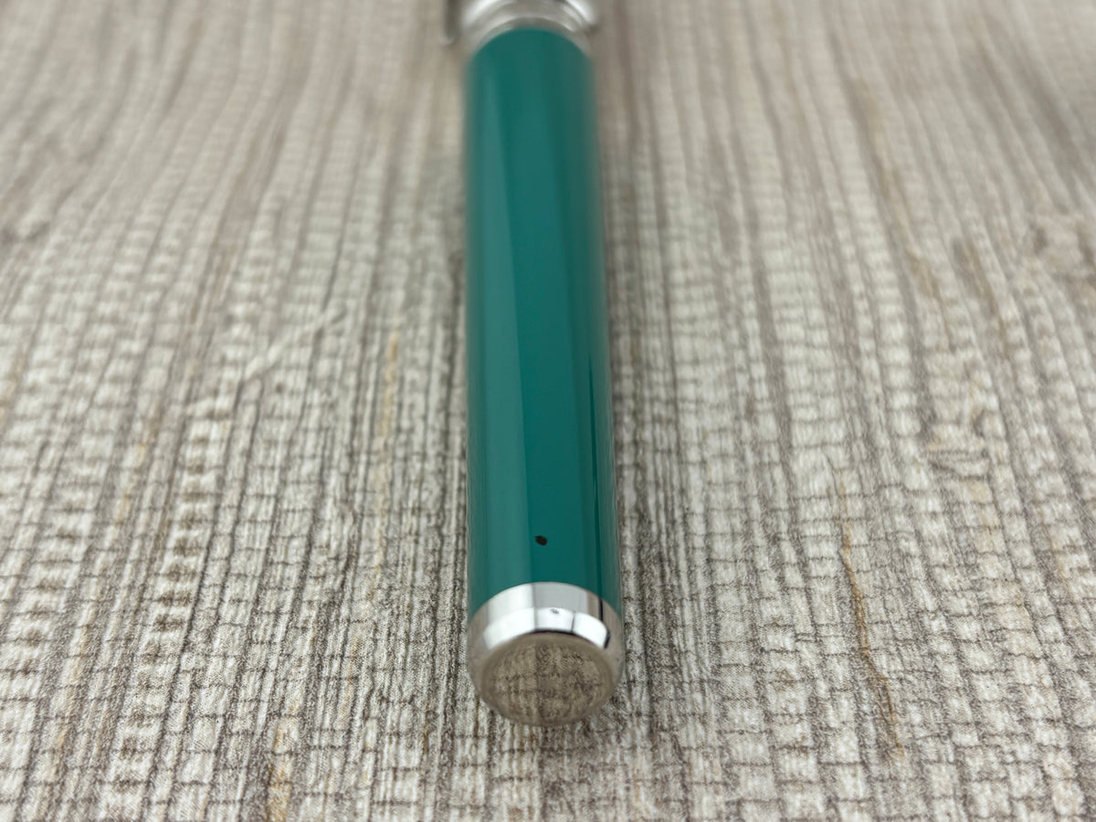 ST Dupont Olympio Statue of Liberty  Limited Edition Fountain Pen #205/350 - Medium 18kt Gold Nib