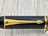 Parker Duofold Centennial (Largest Size) Black Gold-Plated Trim Fountain Pen -  Medium 18kt Gold Nib