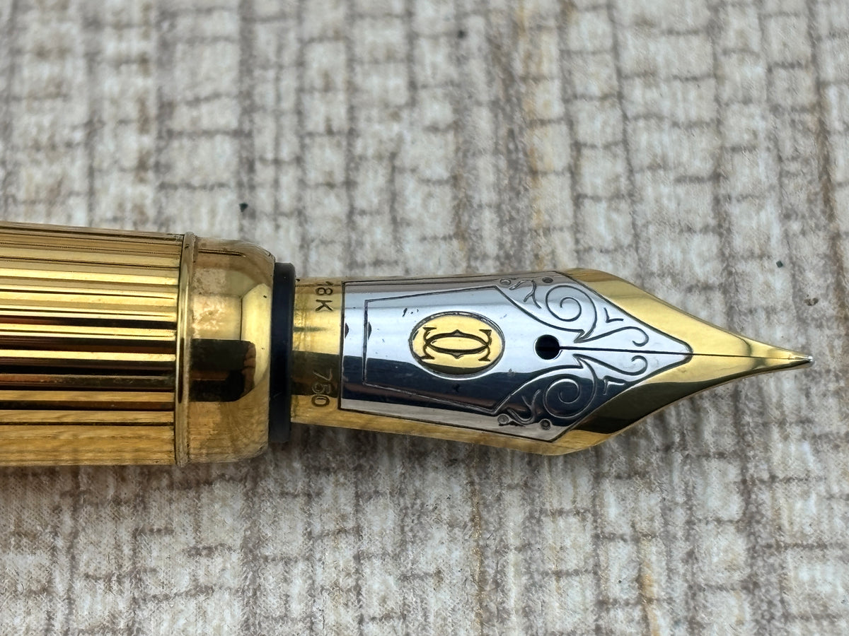 Cartier Louis Cartier Black Godron Fluted Fountain Pen - Medium 18kt Gold Nib