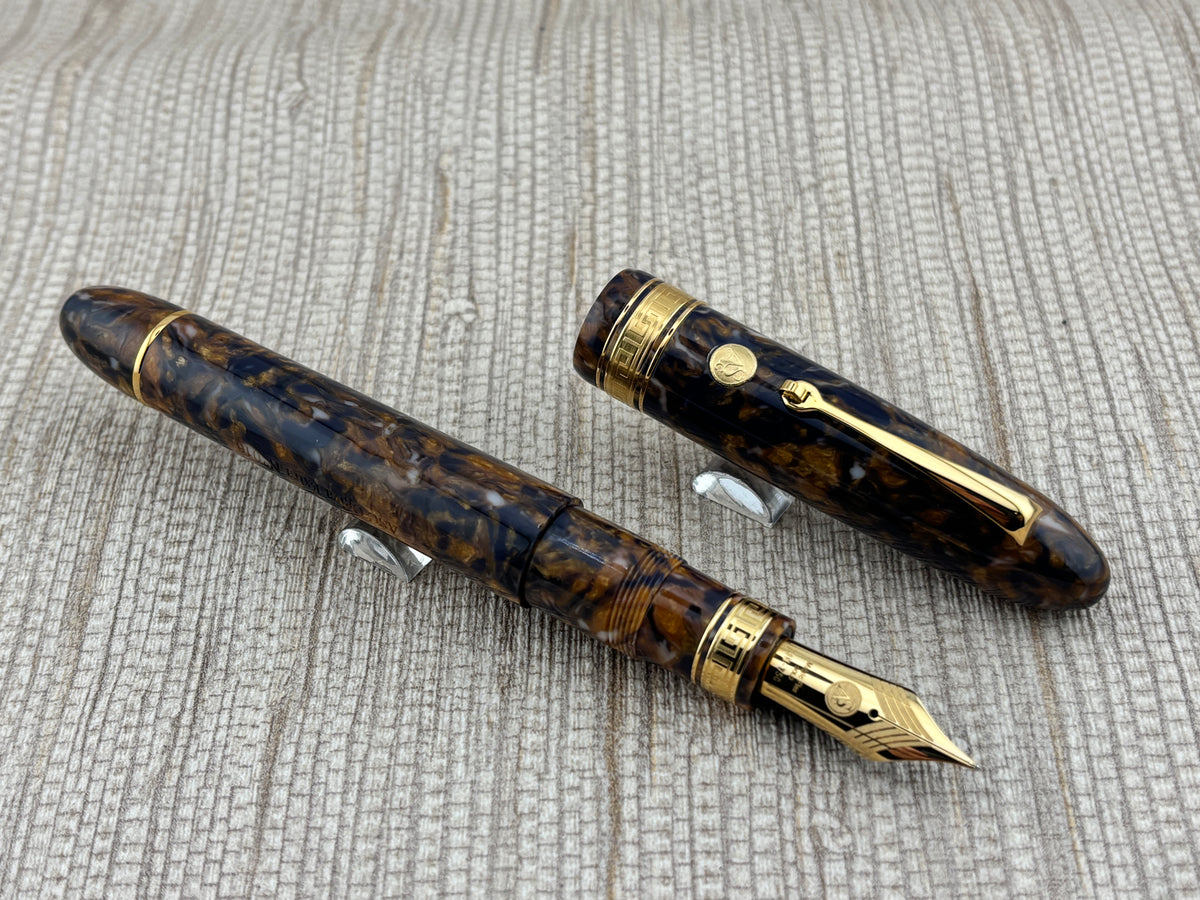 ASC Armando Simoni Club Ogiva Extra Blue Saffron Celluloid Special  Edition  Fountain Pen - Medium 18kt Gold Nib