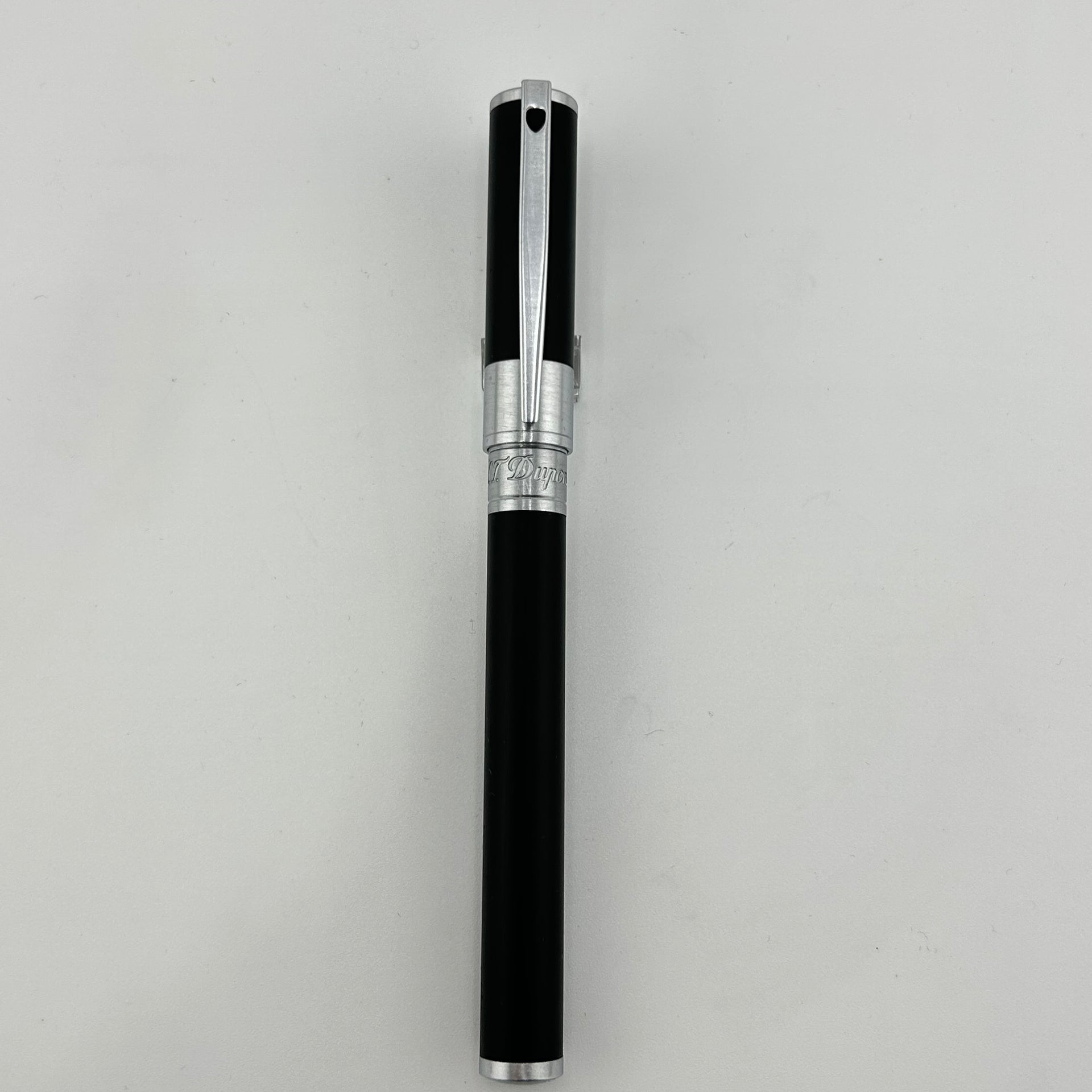S.T Dupont D-Initial Black - Fountain Pen – Fountain Pen Hospital