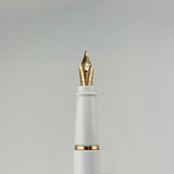 Aurora Ipsilon White Resin Gold trim - Fountain Pen