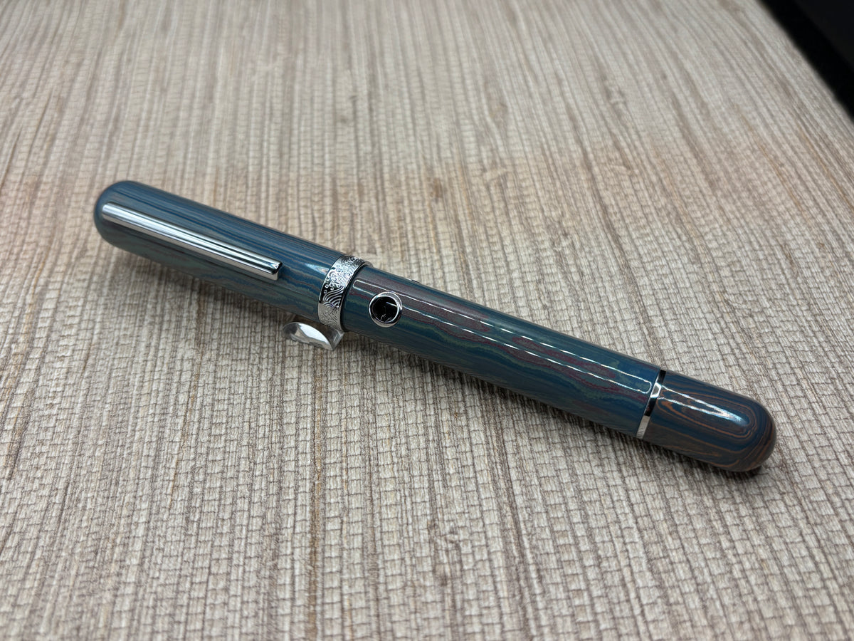 Nahvalur Nautilus LIght Green Ebonite L.E  239/400 - Fountain Pen