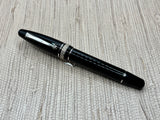 Maiora Golden Age Black Silver Trim - Fountain Pen