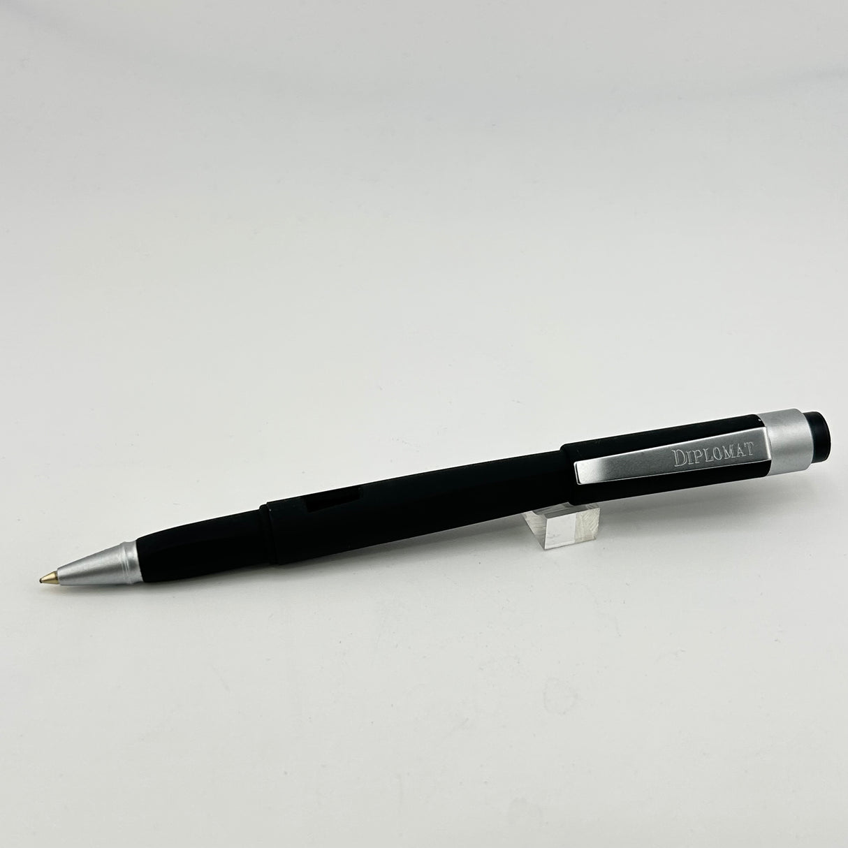 Diplomat Magnum Black - Rollerball