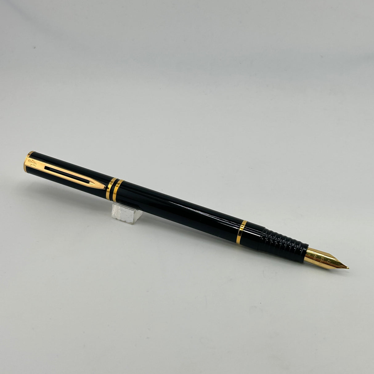 Waterman Laureat Black Lacquer - Fountain Pen