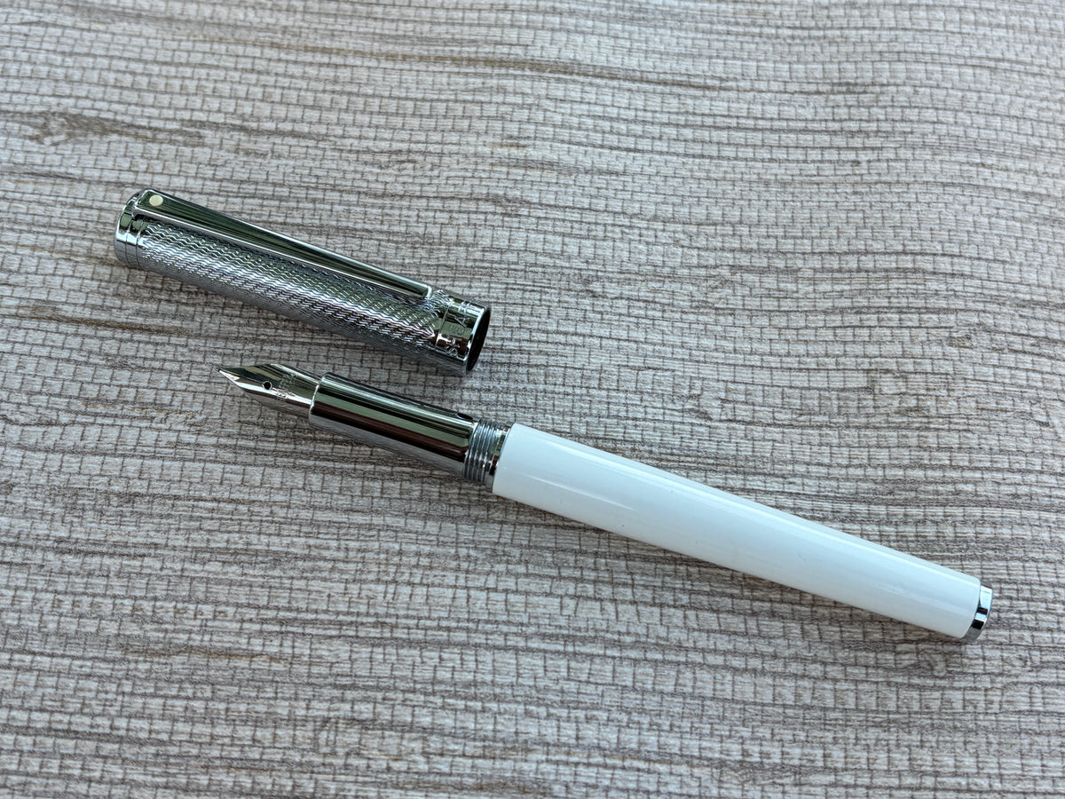 Jimmy's Pick - Sheaffer Intensity Engraved Chrome - Fountain Pen