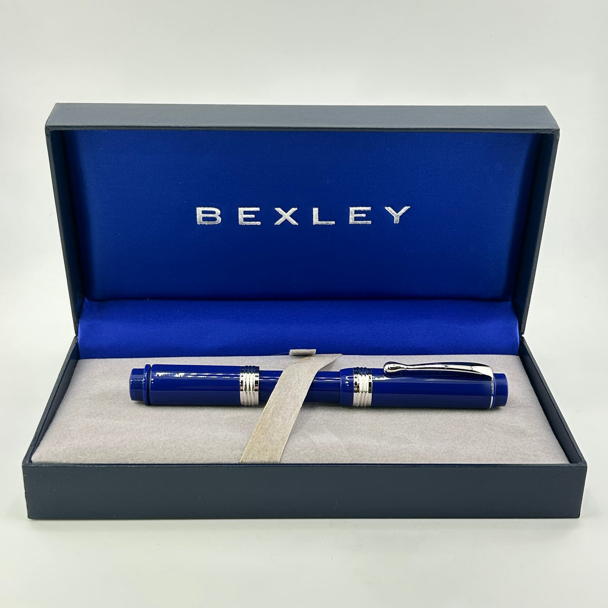 Bexley Sleeve Filler Navy Blue Chrome trim - Fountain Pen