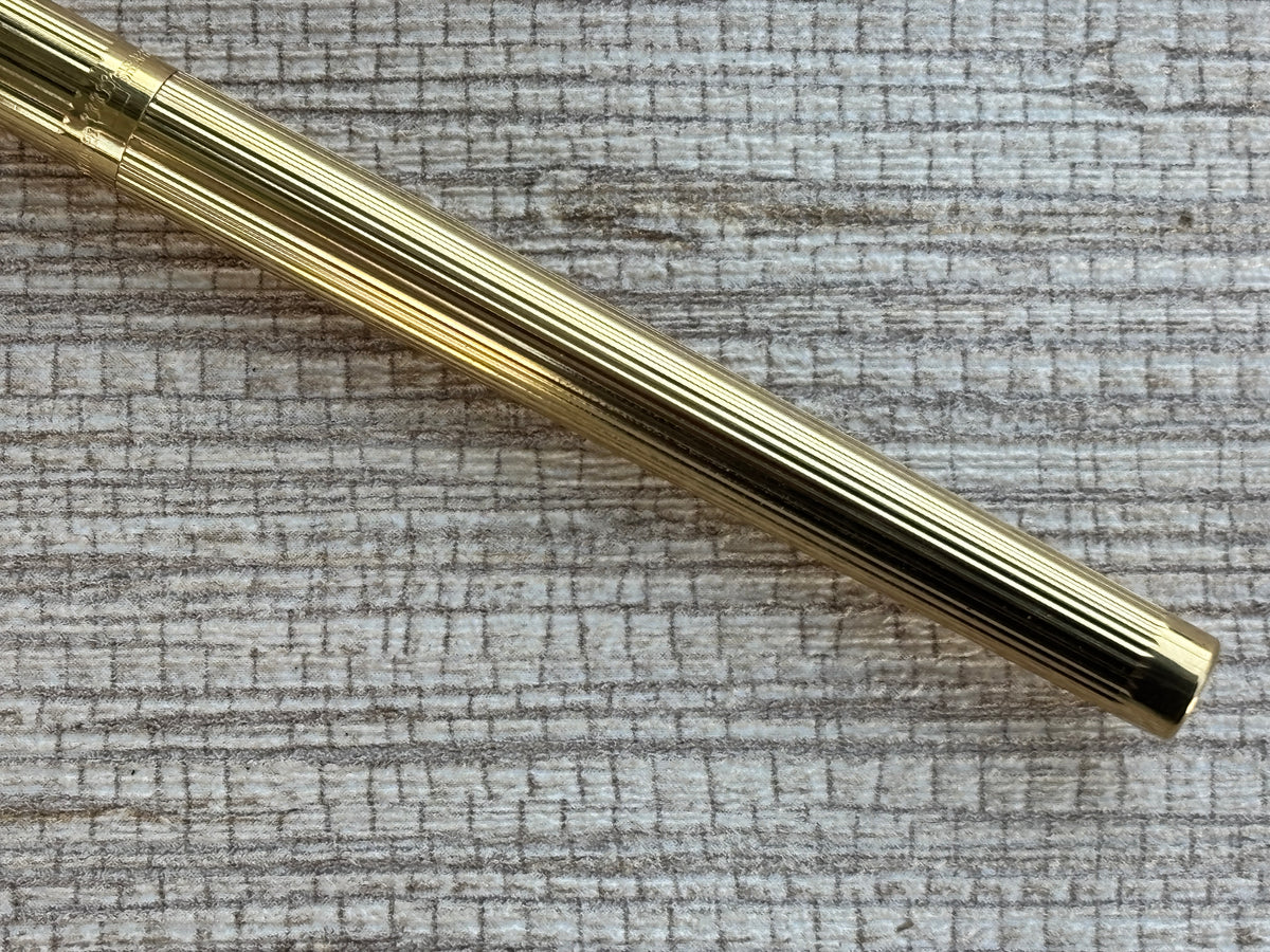 Jimmy's Pick - Sheaffer Targa Slim Gold Electro Plated Circa 1970 Rare Broad Nib! - Fountain Pen