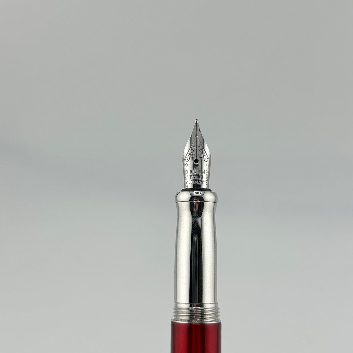 Marquis by Waterford Red - Fountain Pen