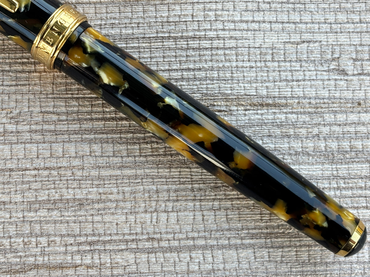 Jimmy's Pick - Levenger Black and Pearl Gold Trim - Fountain Pen