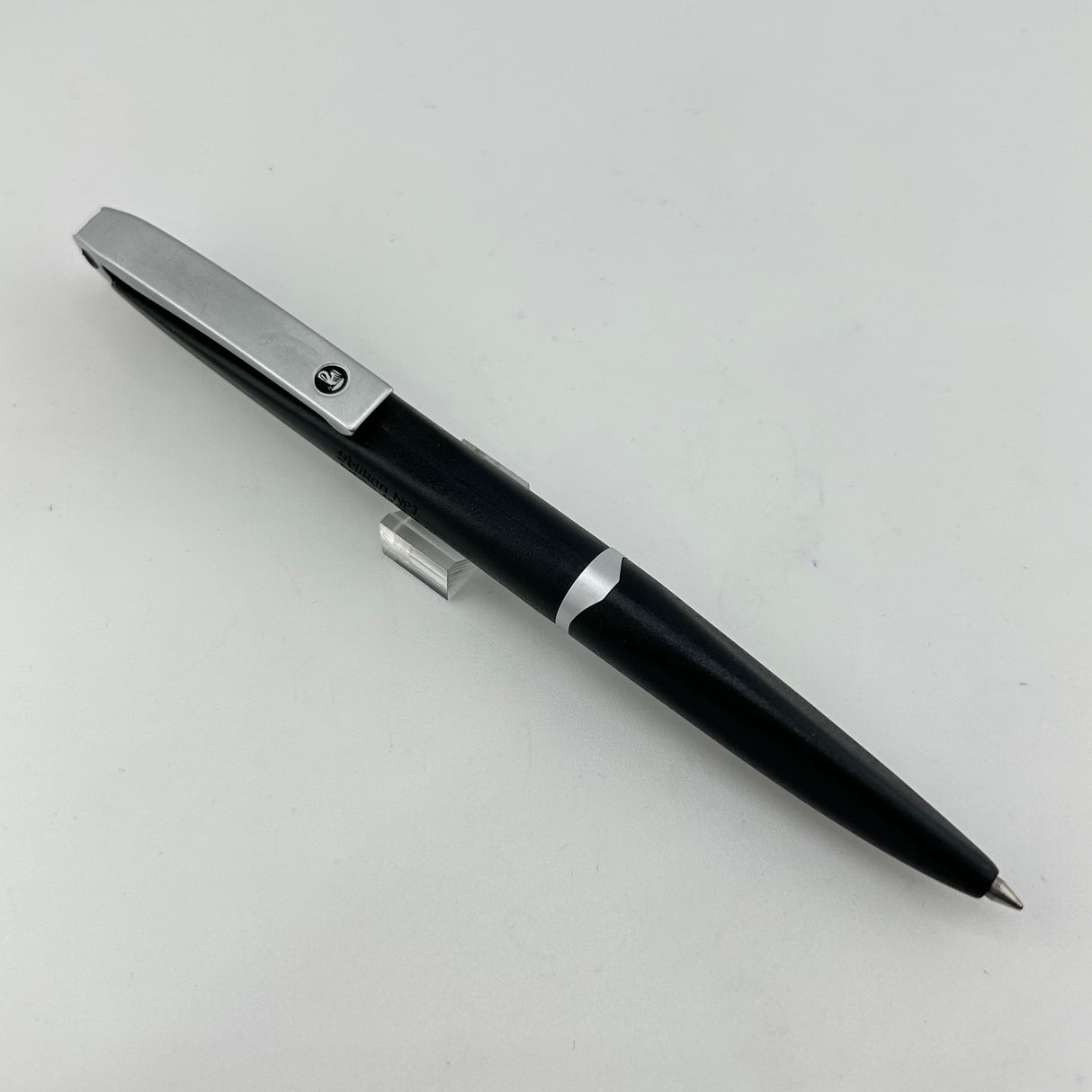 Pelikan Level L5 Black - Ball Pen ink roller