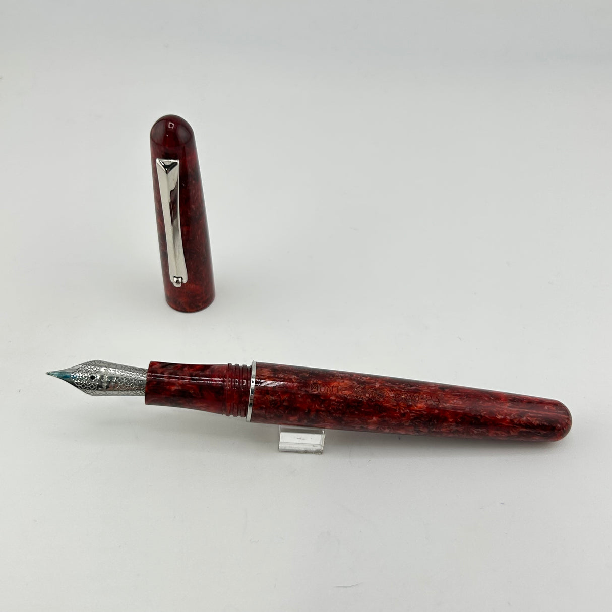 Montegrappa Elmo Rosso Ciliegia - Fountain Pen