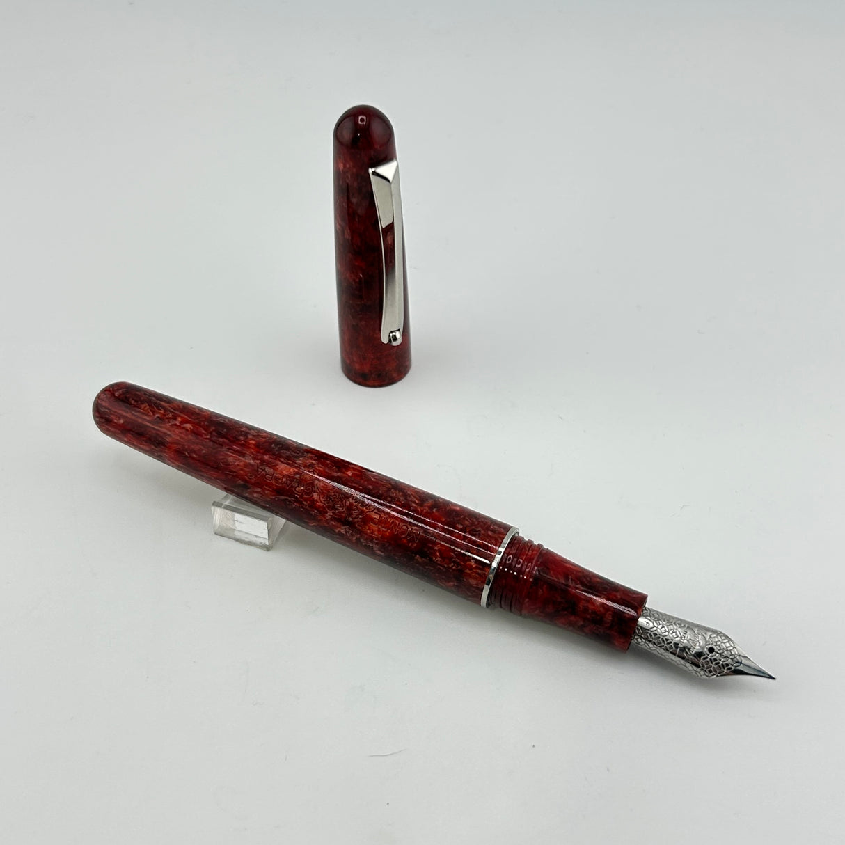 Montegrappa Elmo Rosso Ciliegia - Fountain Pen