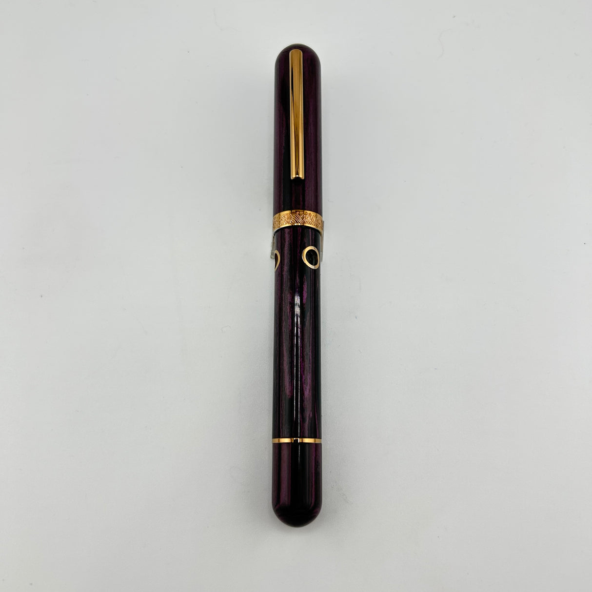 Nahvalur Nautilus Stylophora Berry - Fountain Pen