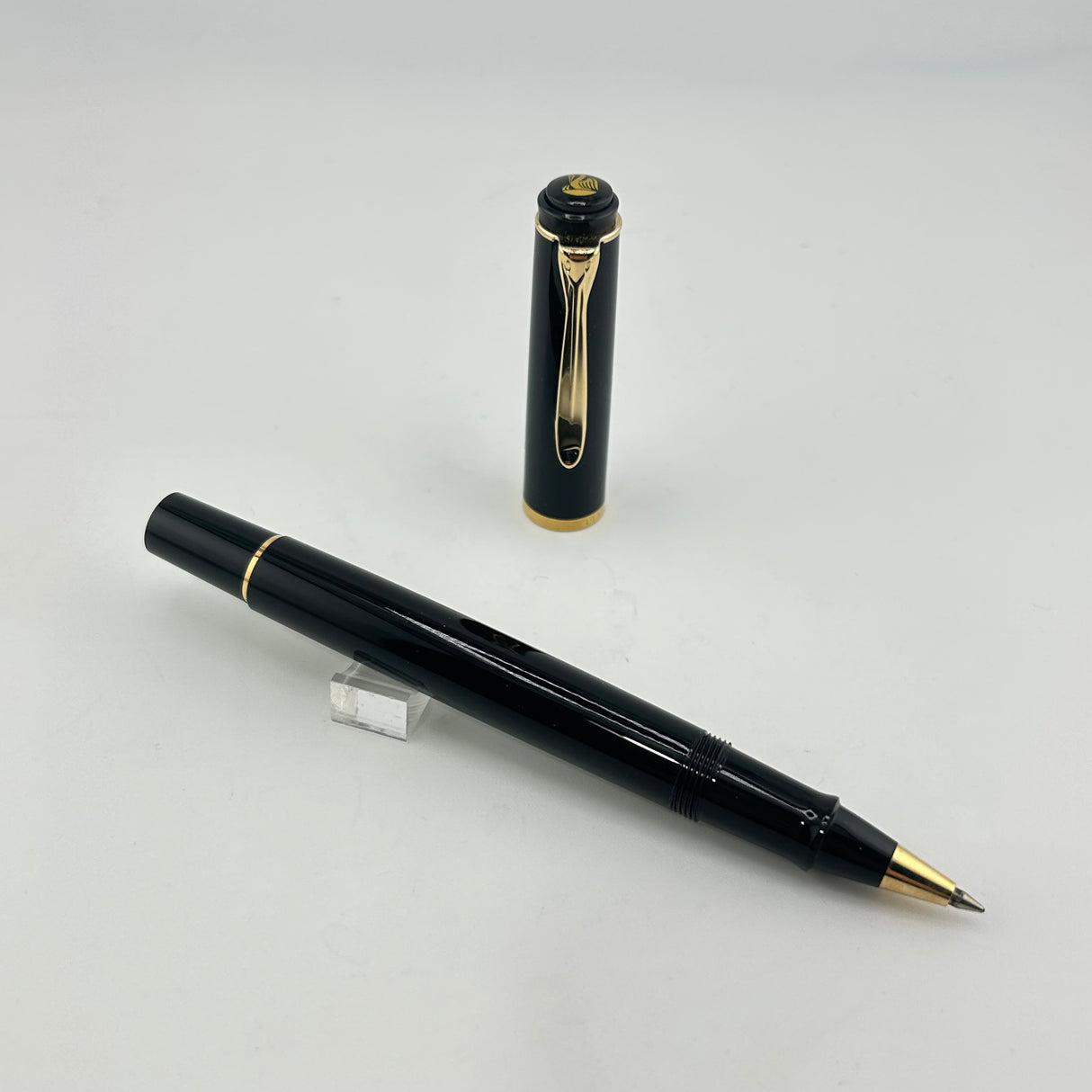 Pelikan R200 and K200 Black Set - Ballpoint Pen and Roller Ball