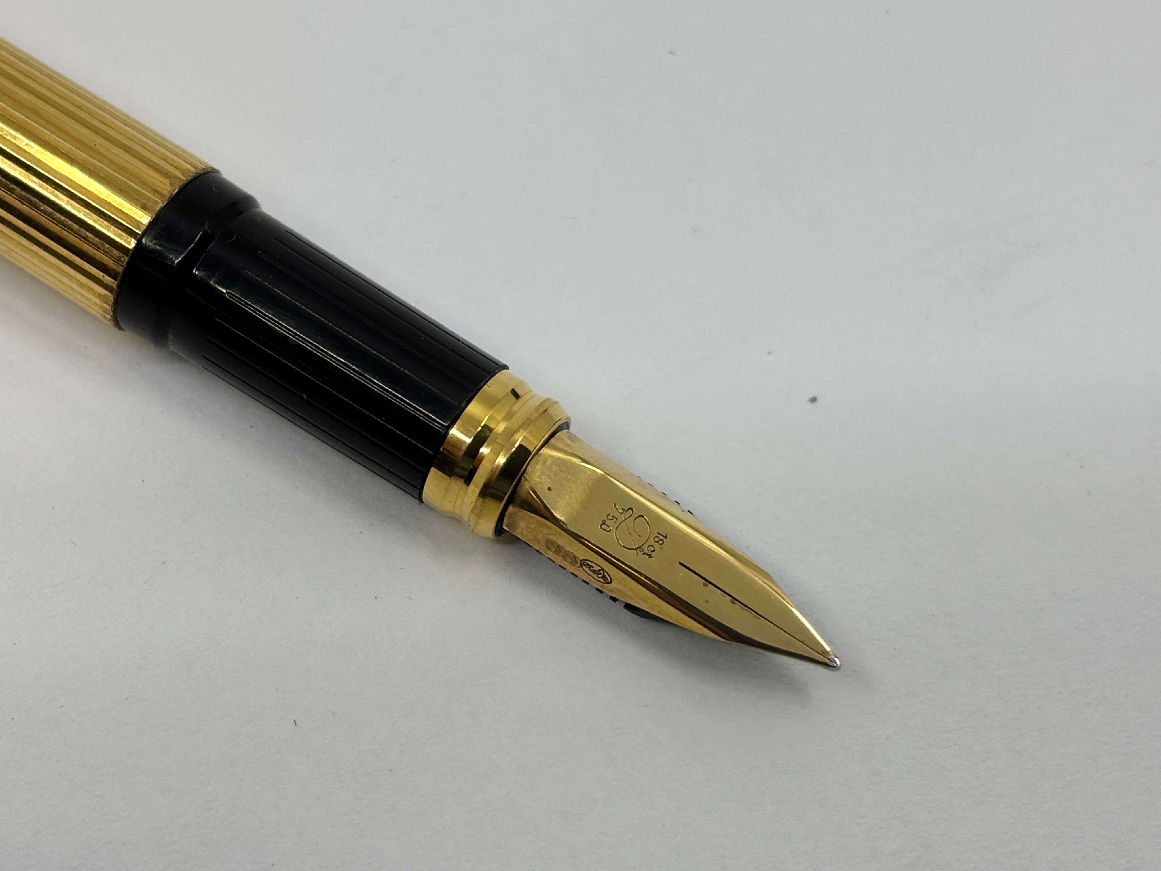 ST Dupont Paris Classic Full Gold Plated - Fountain Pen – Fountain