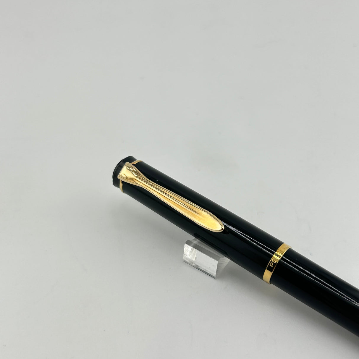 Pelikan R200 and K200 Black Set - Ballpoint Pen and Roller Ball