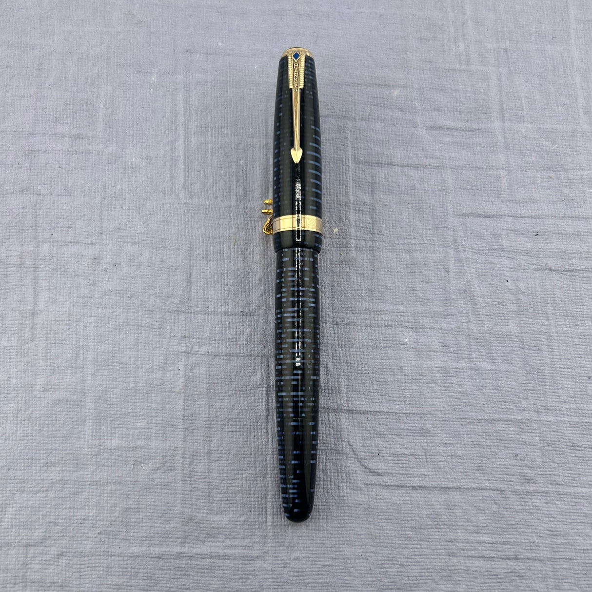 Parker Vacumatic Standard, Azure Blue, Blue Arrow Diamond clip   - Fountain Pen