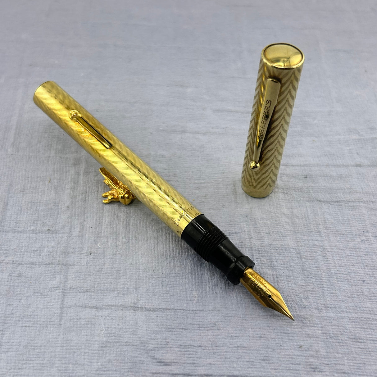 Sheaffer'S Gold Filled Chevron Pattern Fountain Pen - #2 Flexy  Nib - Lever-Fill 1920's