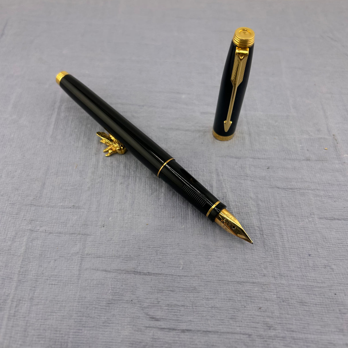 parker 75 set black lacquer gold trim - Original box - New old stock !  - Fountain pen and Ball pen
