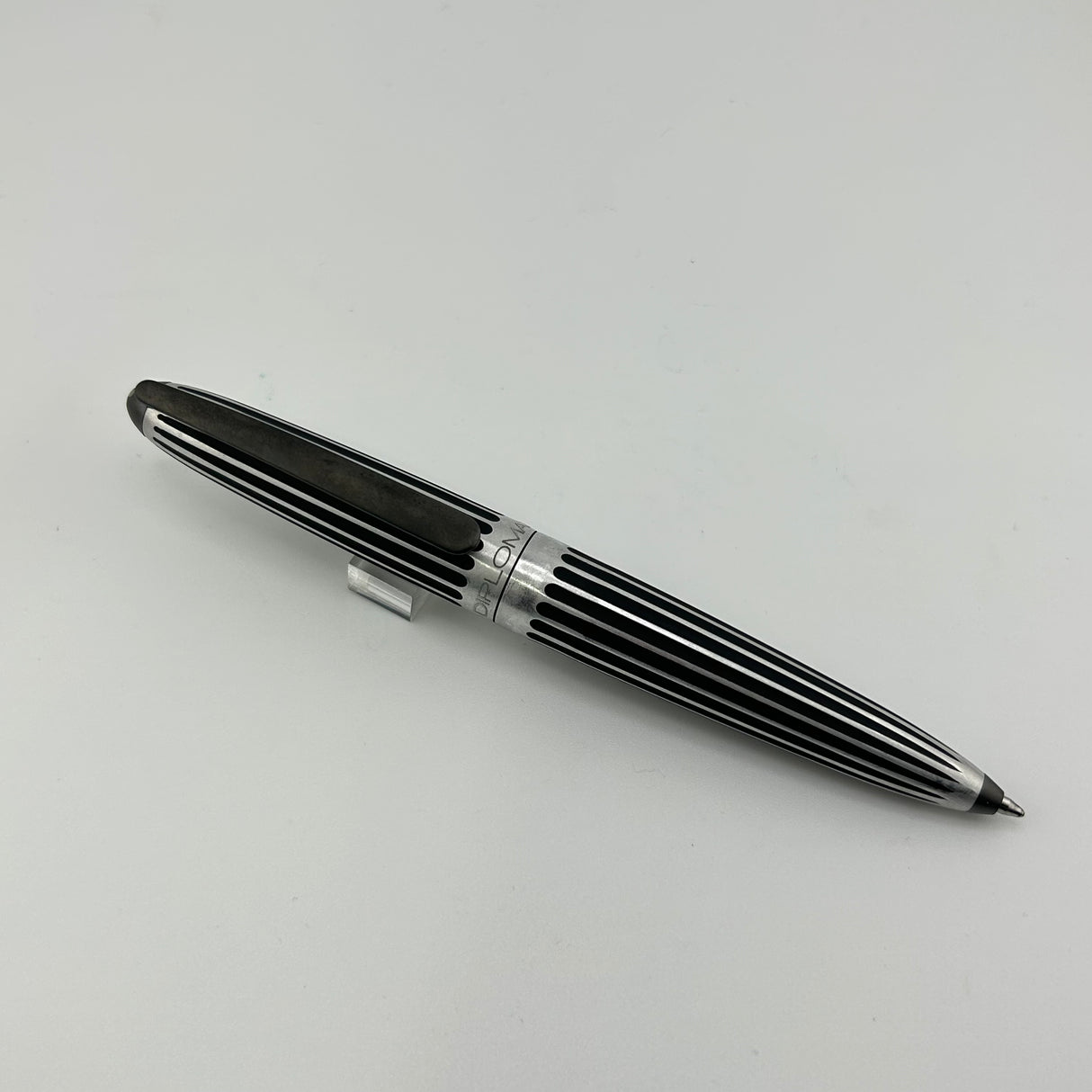Diplomat Aero Stripes Black - Ball Pen