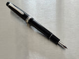 Pilot Custom 912 Falcon Nib - Fountain Pen