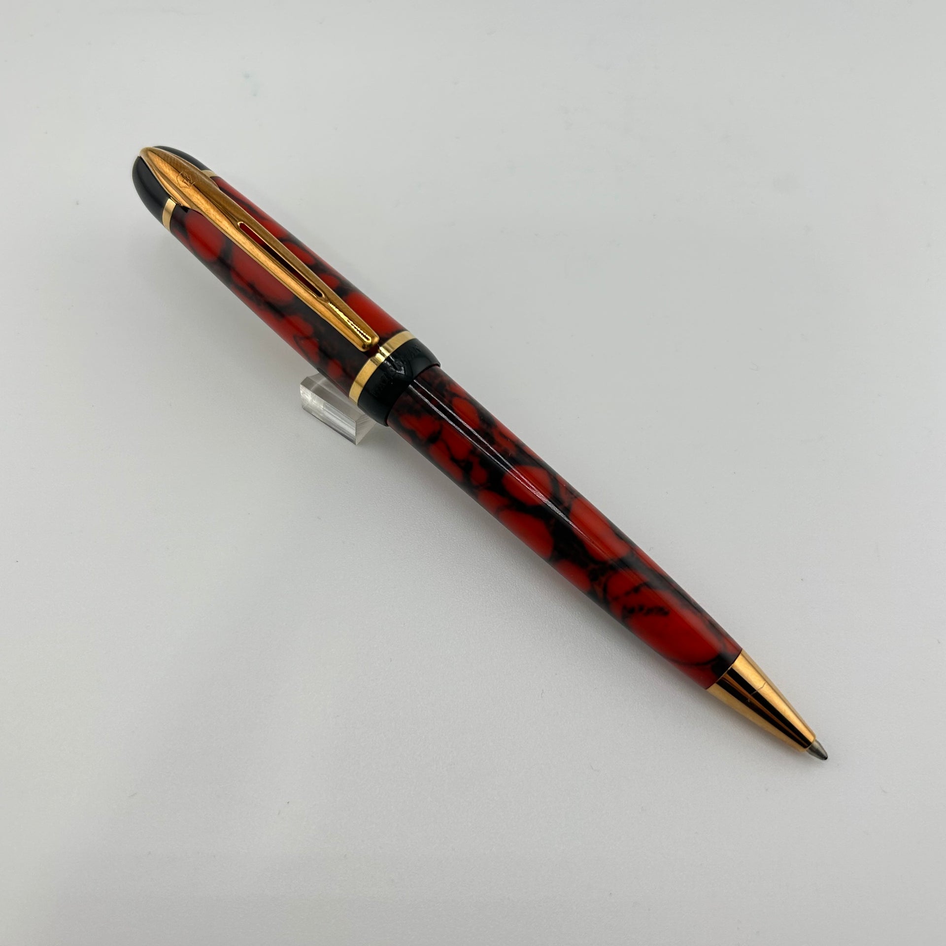 Waterman Phileas Red and Black Marble - Ballpoint Pen – Fountain