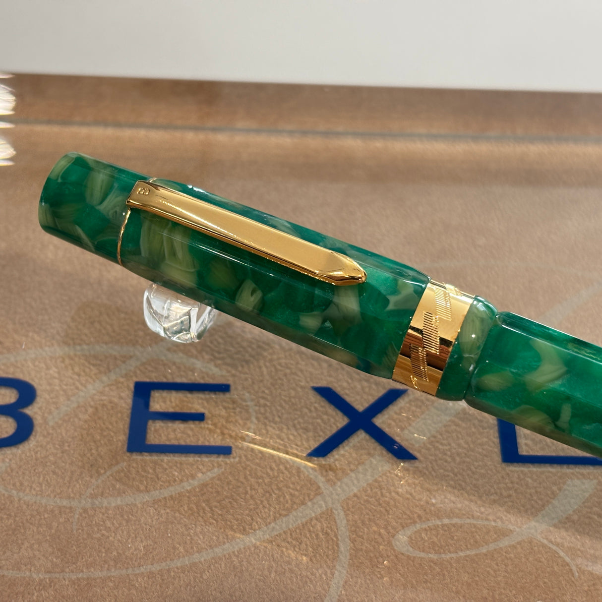 Bexley Americana Collection Green Brier faceted pen