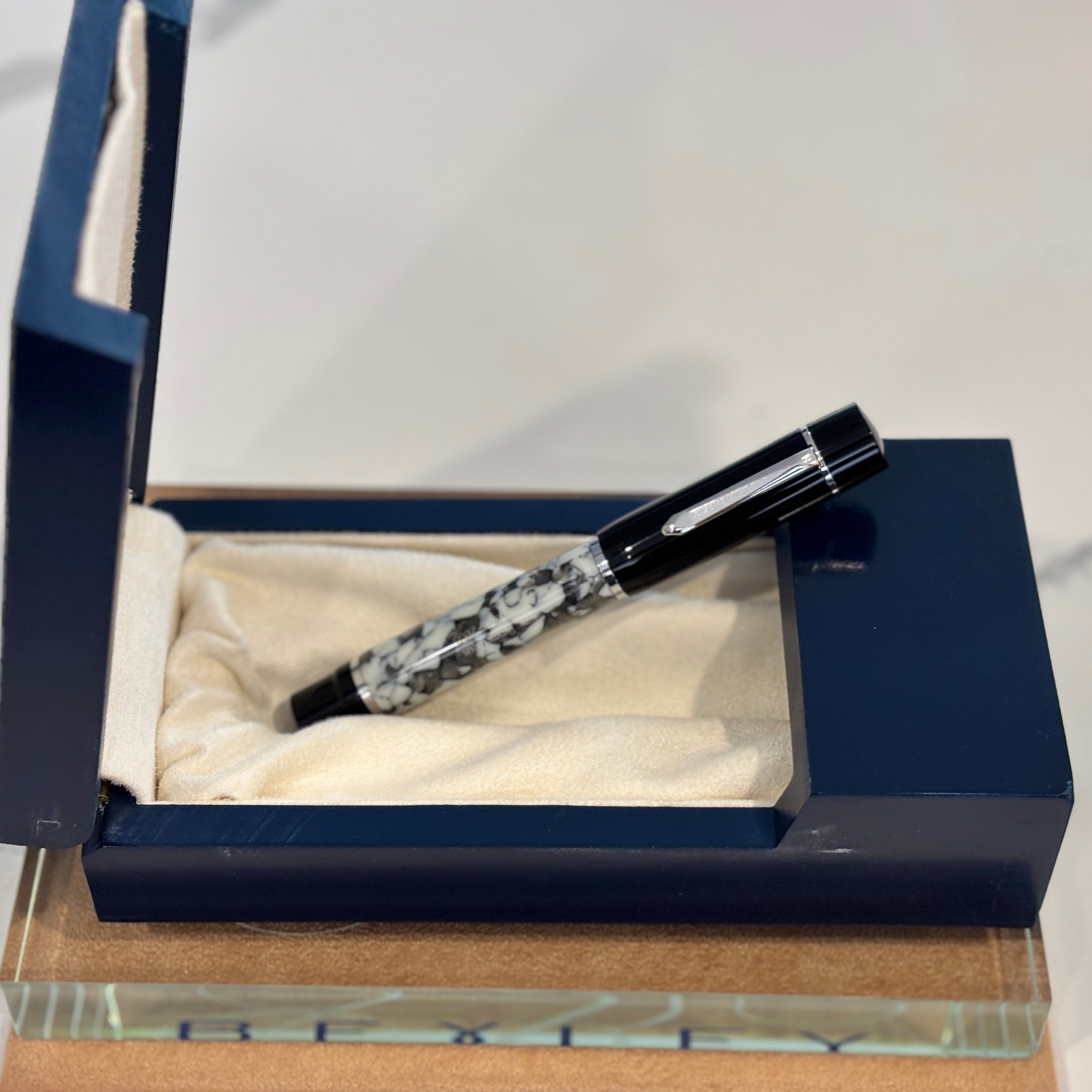Bexley Prometheus Grand Cracked Ice huge # 8 nib ! – Fountain Pen