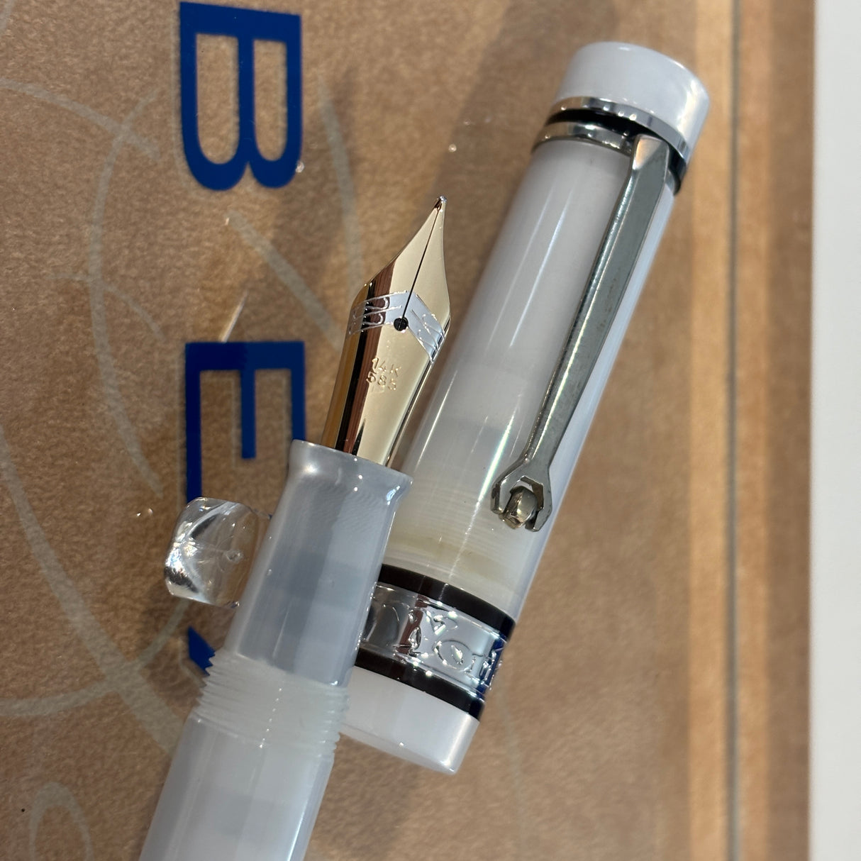 Bexley Decoband PWI Pen World International white pearl