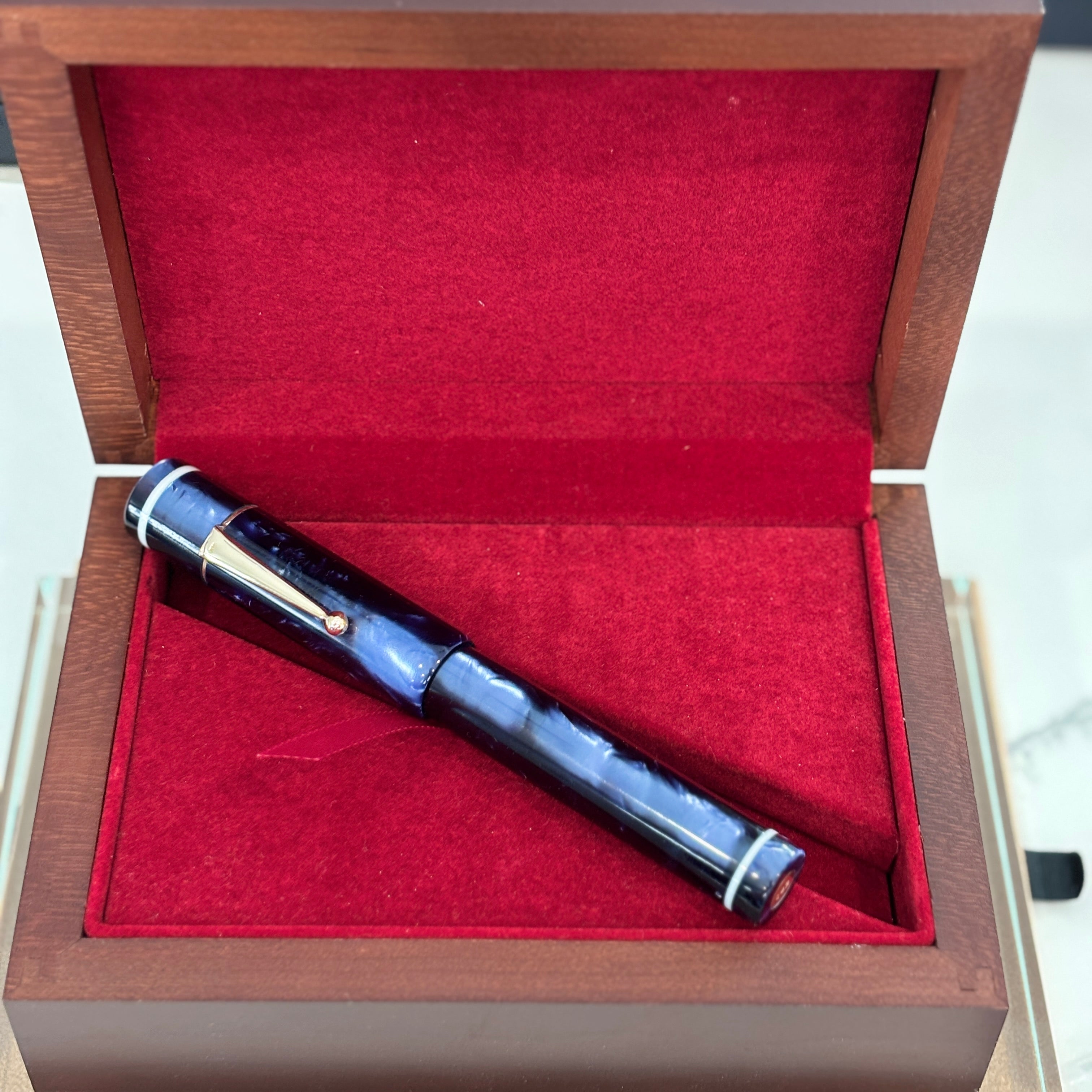 Bexley Giant Purple Marble 043/100 produced huge #12 nib