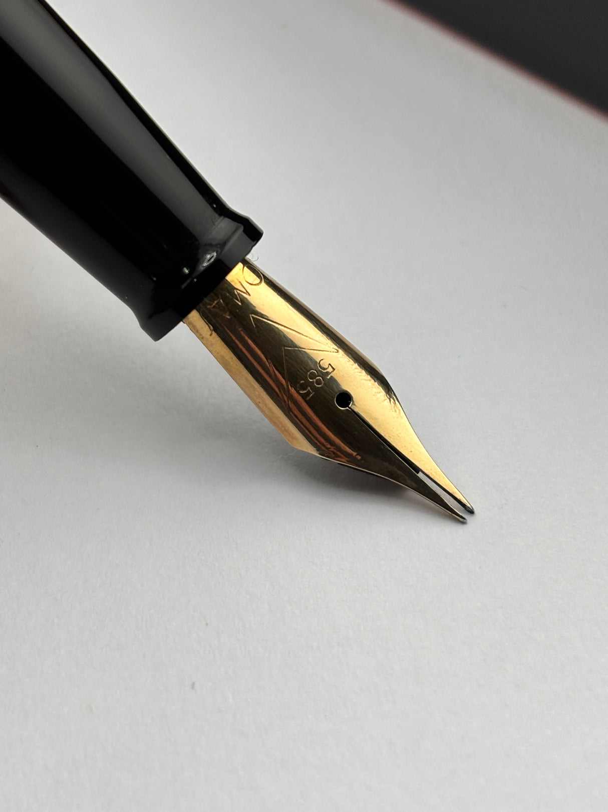 OMAS RARE Signum Limited Edition 026/100 Desk Pen Circa 1975 - Very Flexible 14kt Gold Nib