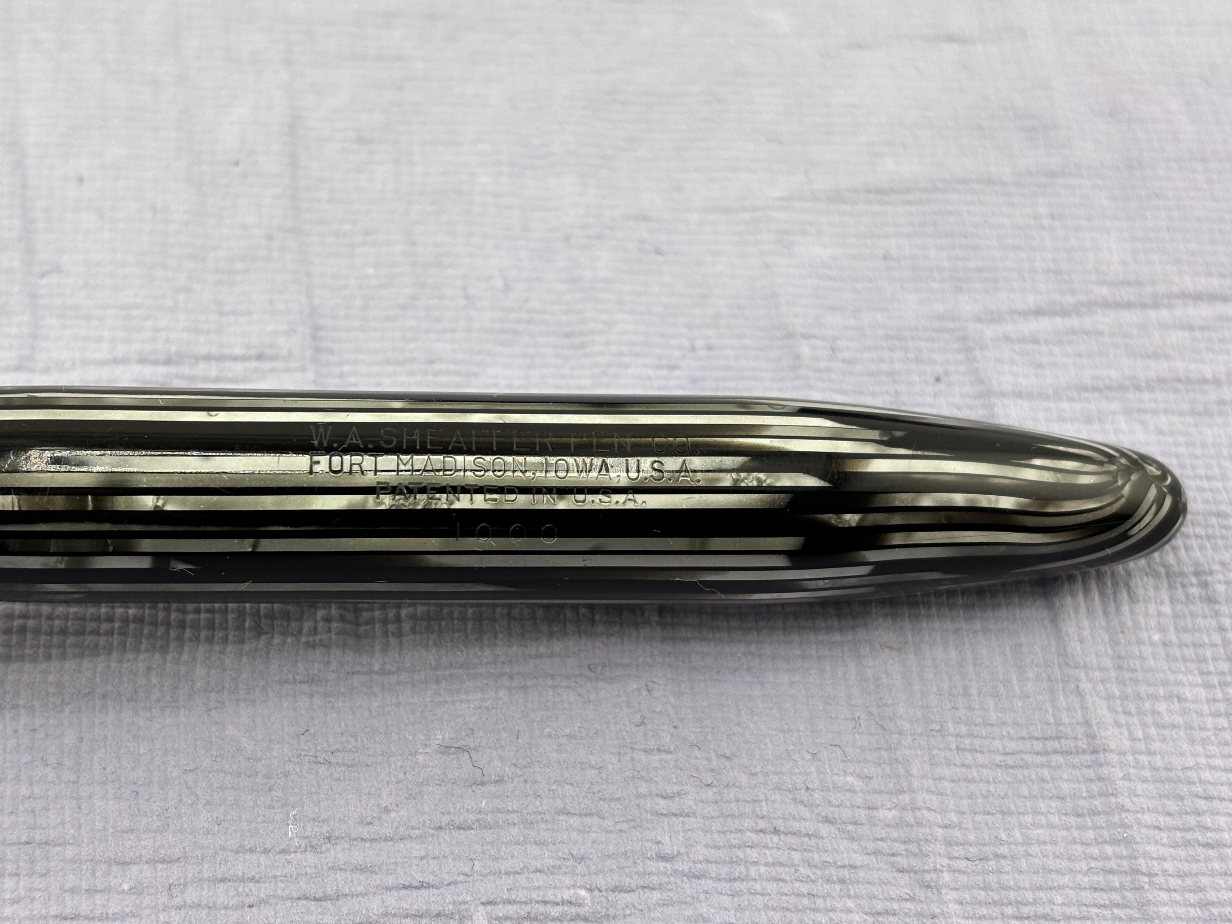 Sheaffer Balance Lifetime Oversize Grey Striped – Fountain Pen